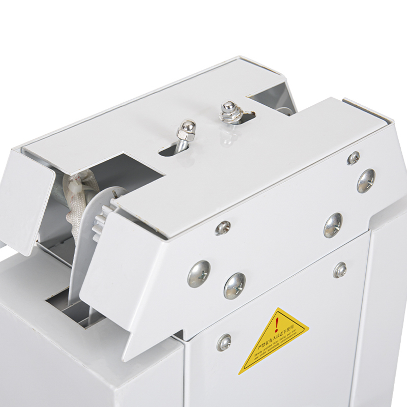 Carrello sterilizzatore con lampada UV a quattro tubi
